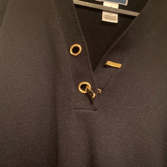 Sweater with clippers - Picture 2 of 4